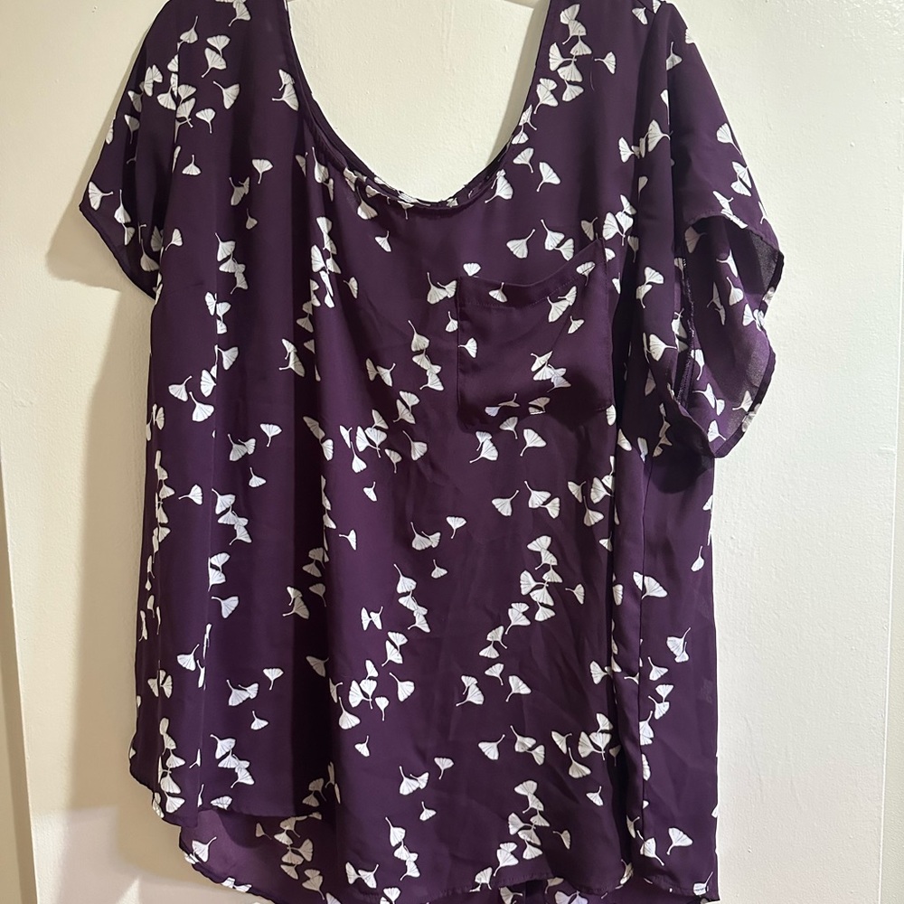 Torrid Purple Ginkgo Leaf Blouse – Size 4 (Plus)